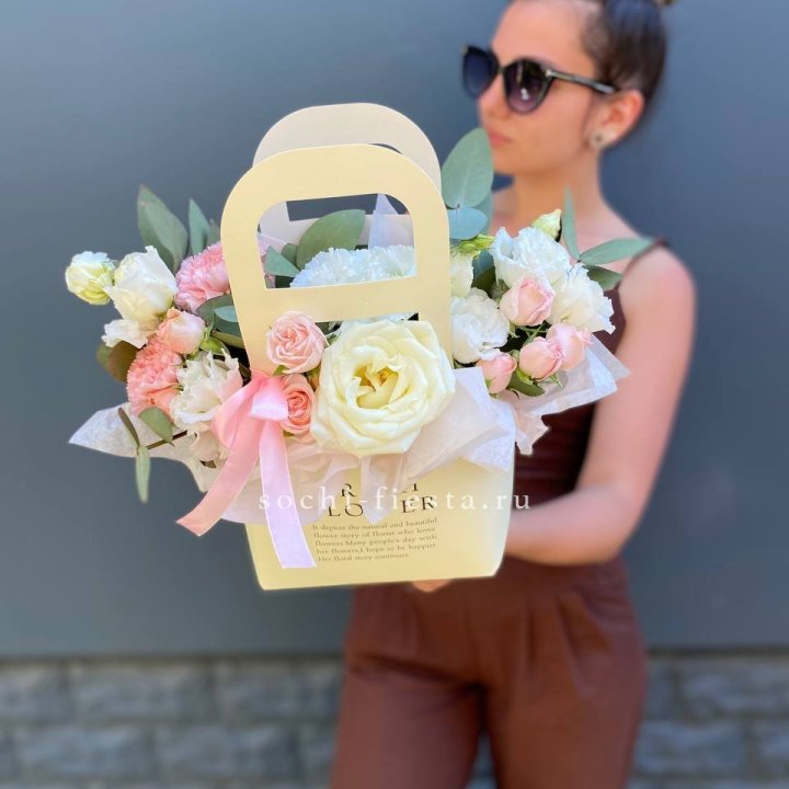 Цветочная сумочка "Рафаэль" в Хабаровске