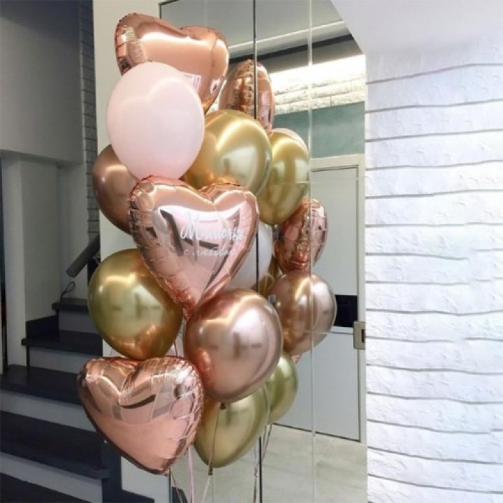 Фонтан шаров "От сердечка" в Хабаровске