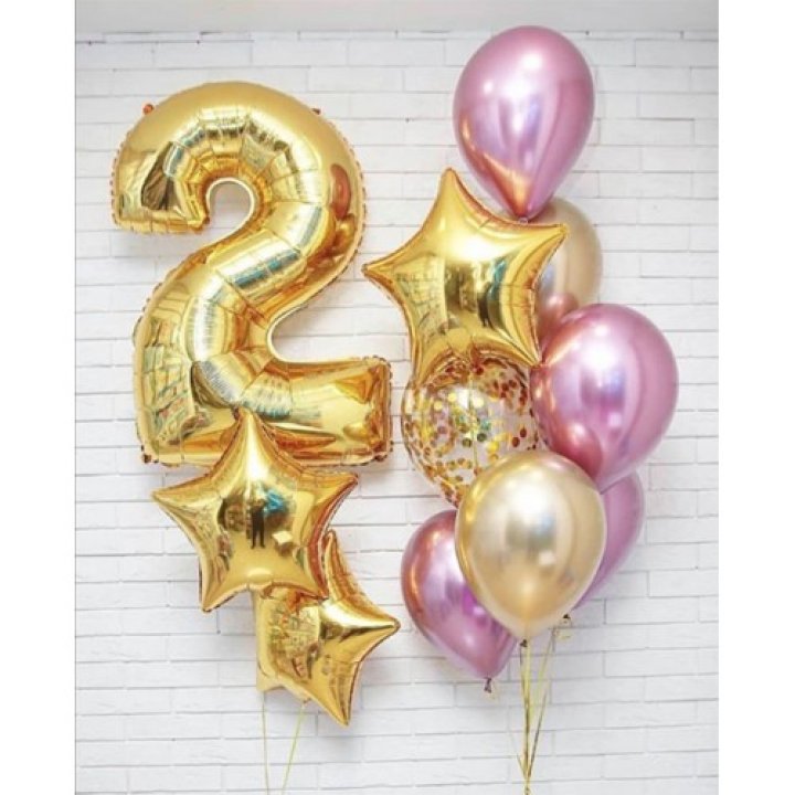 Цифра с фонтанами шаров  в Хабаровске