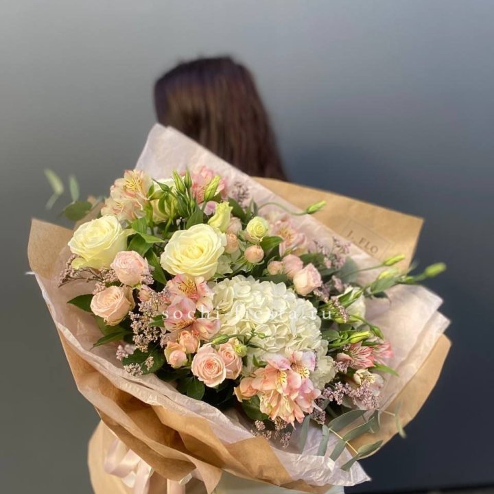 Дизайнерский букет №1 в Хабаровске