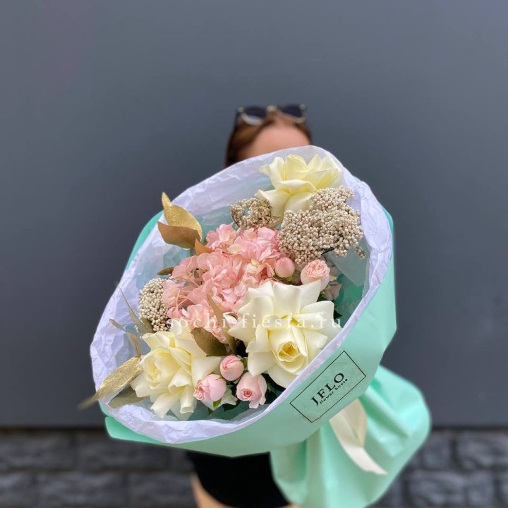 Букет "Белые ночи" в Хабаровске