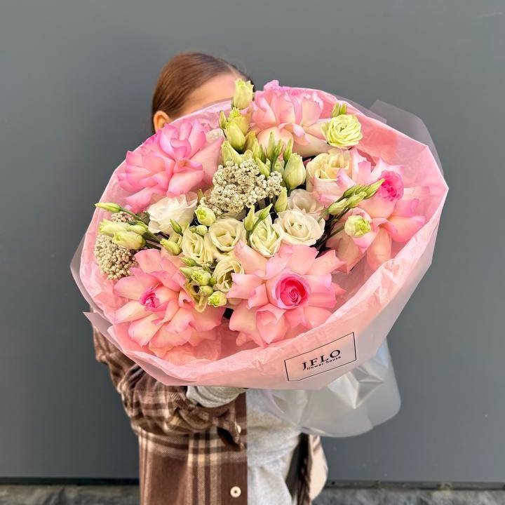 Букет "Розы с эустомой" в Хабаровске