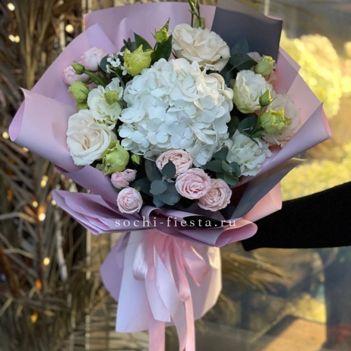 Букет с гортензией №3 в Хабаровске