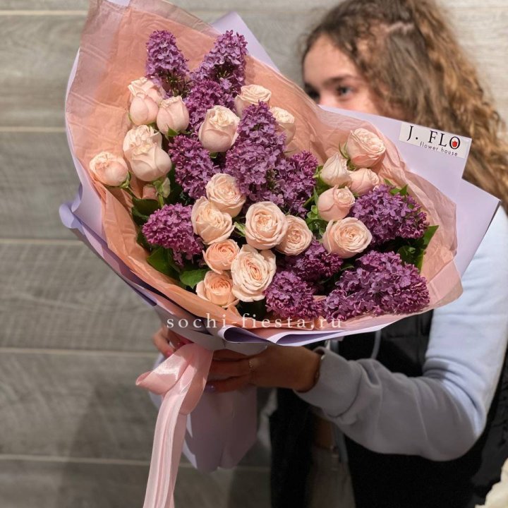 Букет "Лиловая весна" в Хабаровске
