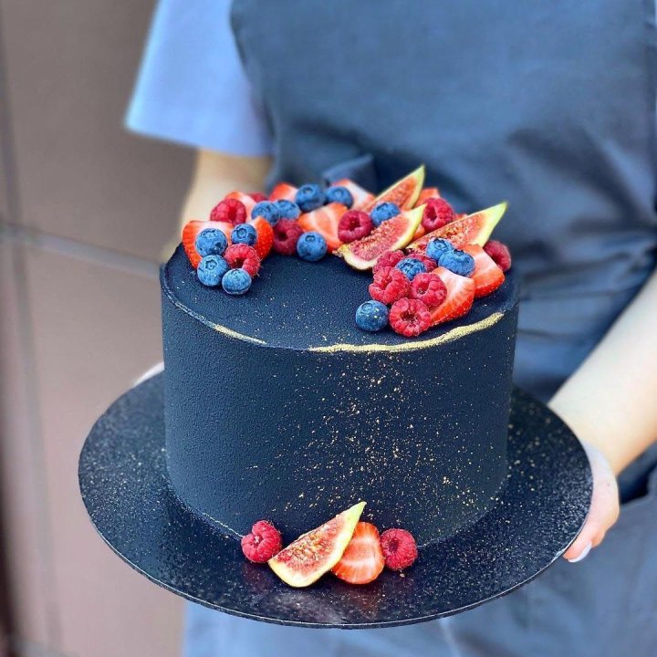 Торт "Черный лебедь" в Хабаровске