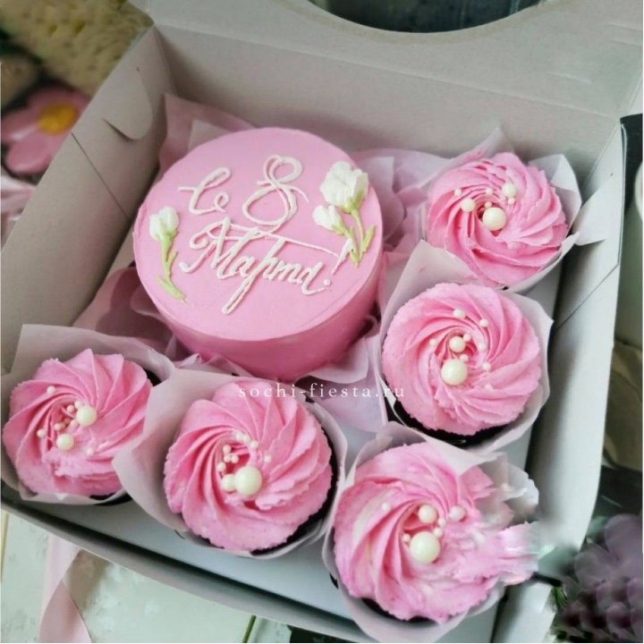 Капкейки и бенто-торт "8 марта!" в Хабаровске