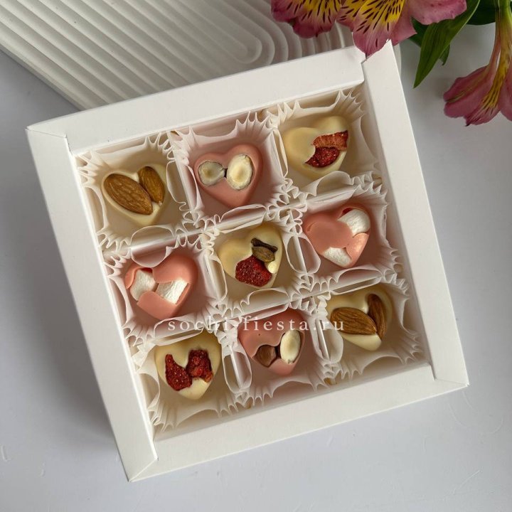Набор конфет из бельгийского шоколада Сердца в Хабаровске