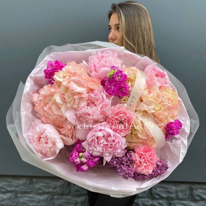  Букет "Фловер пионс" в Хабаровске