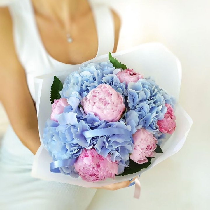 Гортензия и Пионы в Хабаровске