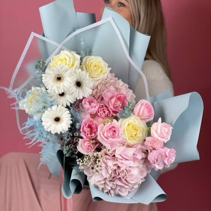 Дизайнерский букет "Адель" в Хабаровске