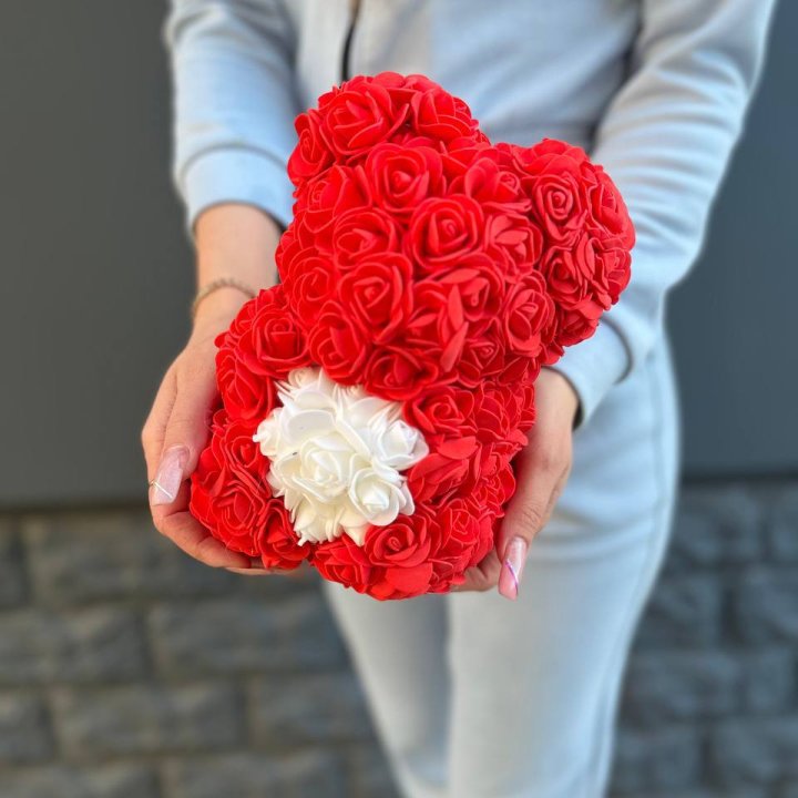 Медведь с белым сердцем в Хабаровске