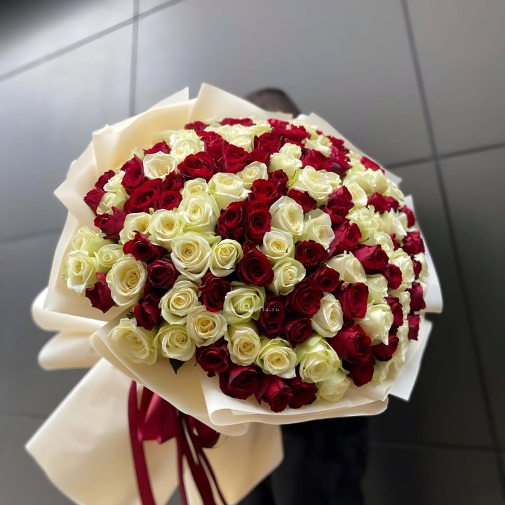 101 высокая импортная роза  в Хабаровске