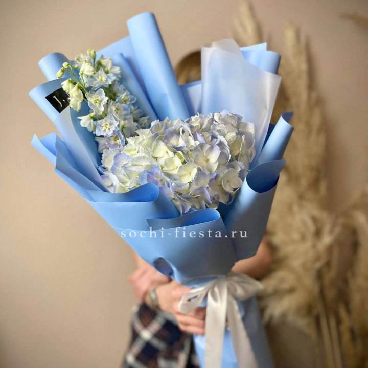 Гортензия "Блю скай" в Хабаровске
