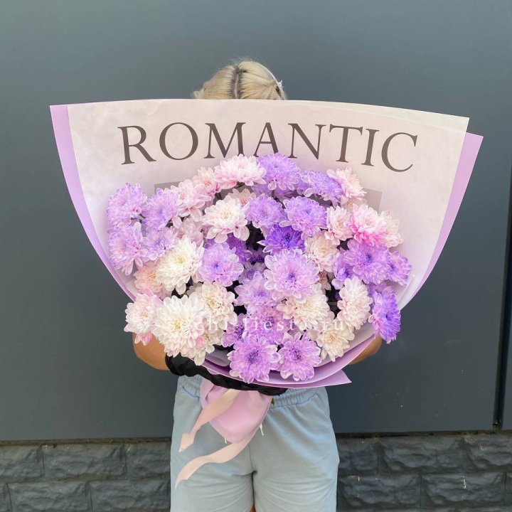 Букет сиреневых хризантем в Хабаровске