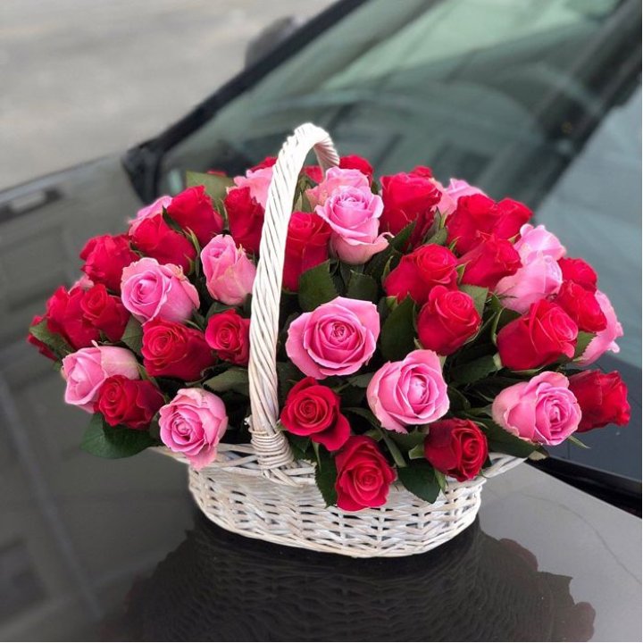 Корзина с розами  в Хабаровске