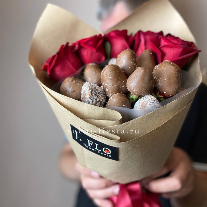 "Тандем с шоколадной клубникой" в Хабаровске