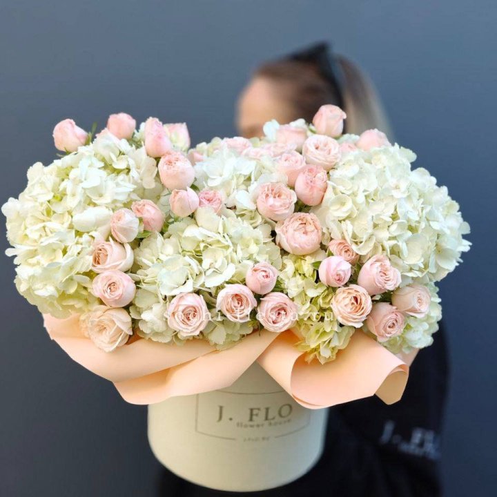 Дизайнерский бокс "Изабелла" в Хабаровске