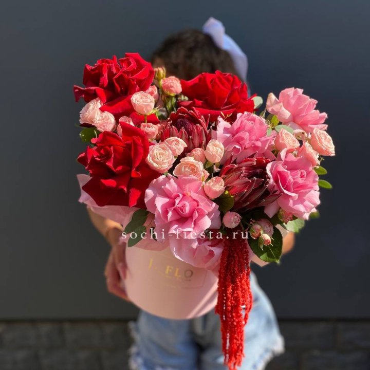 Дизайнерский цилиндр "Густо" в Хабаровске