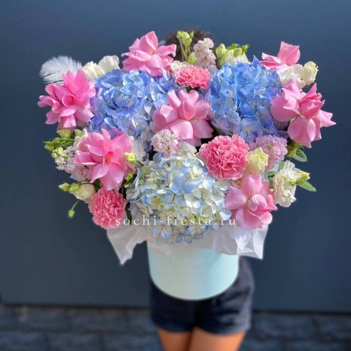 Коробка с цветами "Лемия" в Хабаровске