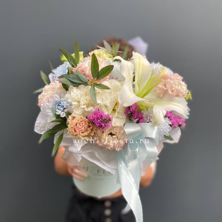 Дизайнерский цилиндр "Лилия" в Хабаровске