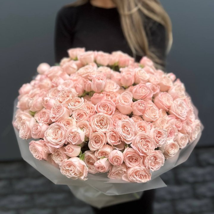 51 кустовая роза Бомбастик в Хабаровске