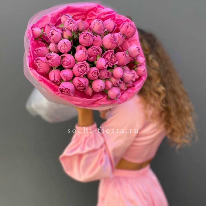 Букет из пионовидных роз  в Хабаровске
