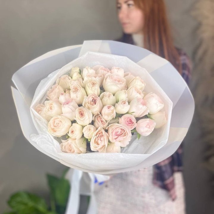 Букет кустовых роз в Хабаровске