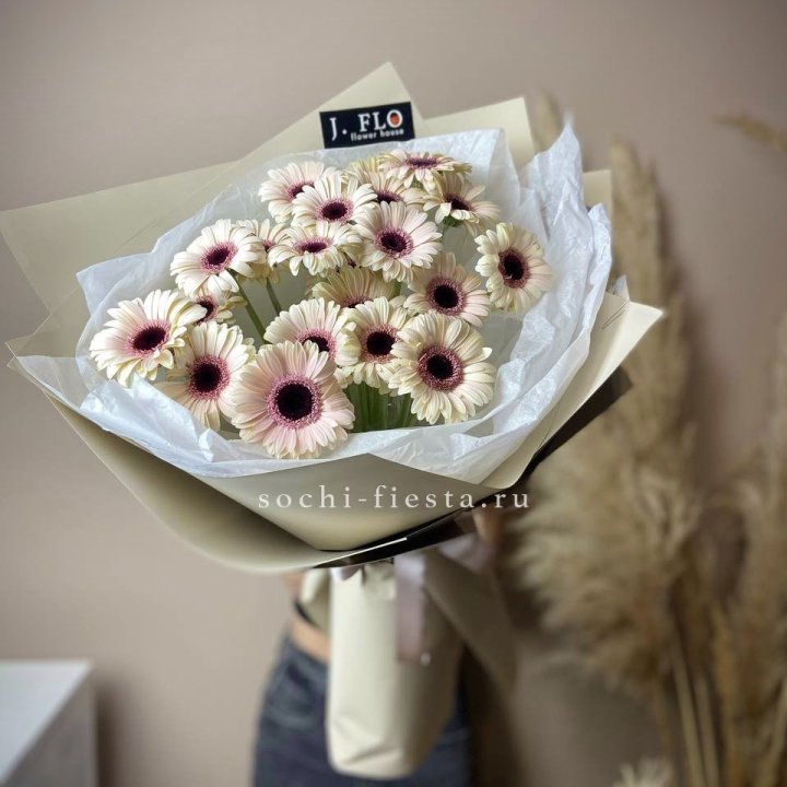 Букет голландских гербер "Свит" в Хабаровске