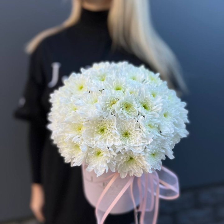 Коробка с хризантемами №1 в Хабаровске