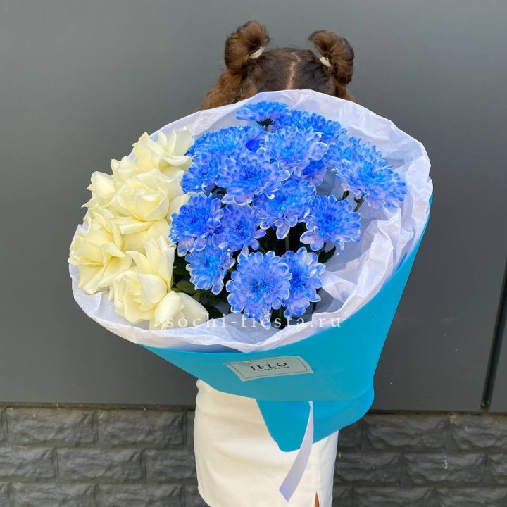 Дуо букет розы и хризантема в Хабаровске