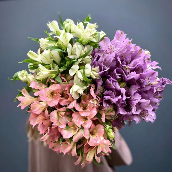 Охапка Альстромерии в Хабаровске