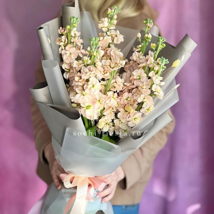 Букет ароматной маттиоллы №2 в Хабаровске