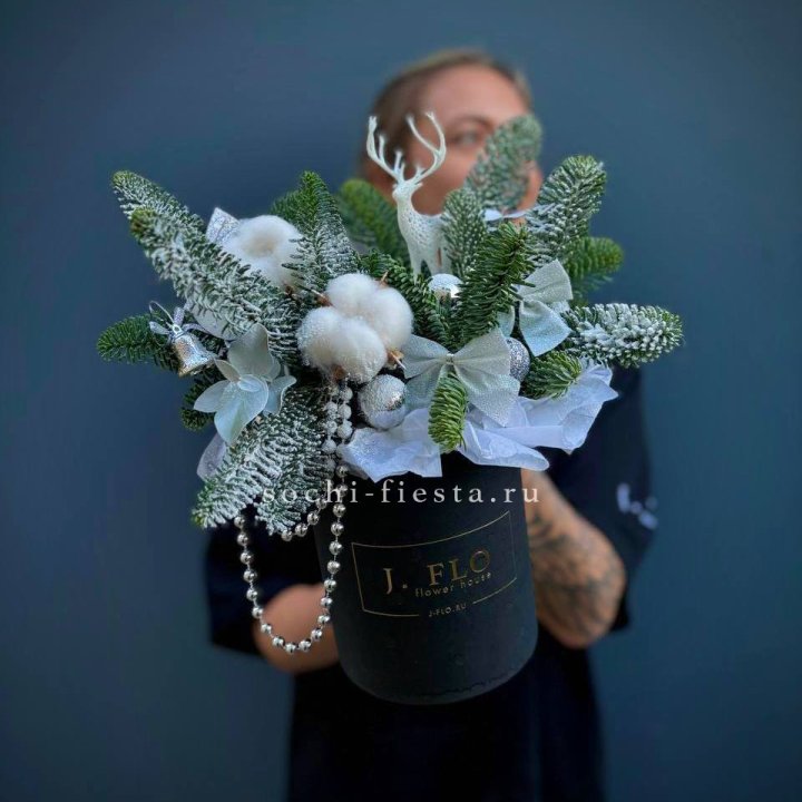 Композиция "Мери крисмас" в Хабаровске