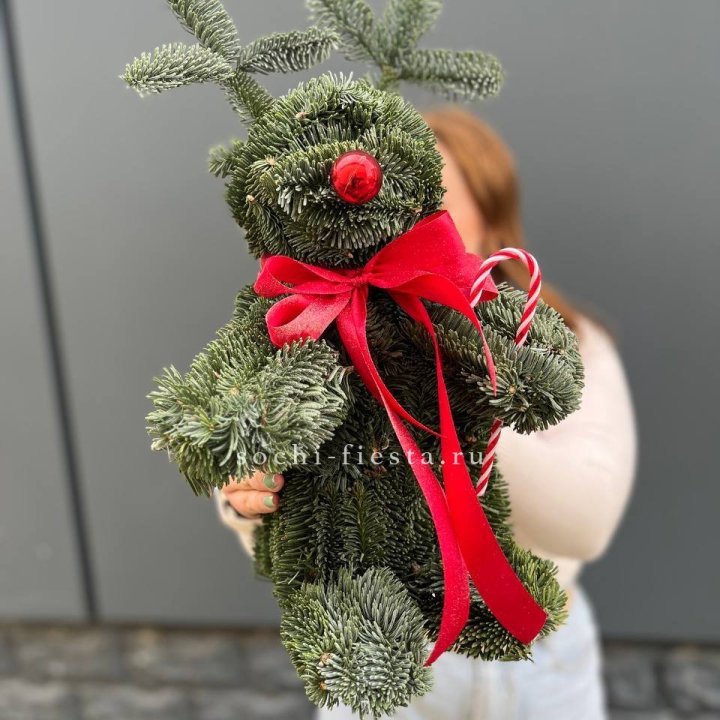 "Олень" из нобилиса в Хабаровске