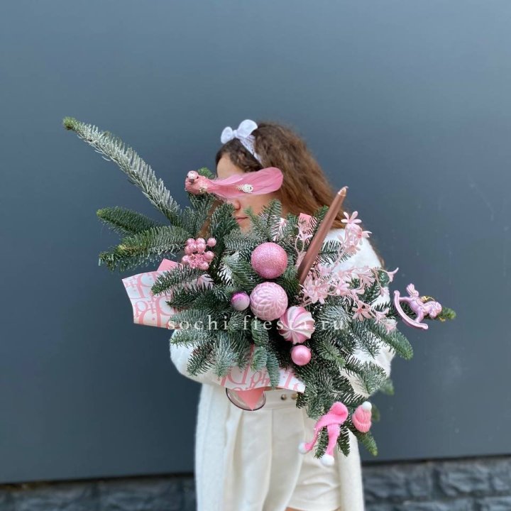 Композиция бокал розовый в Хабаровске