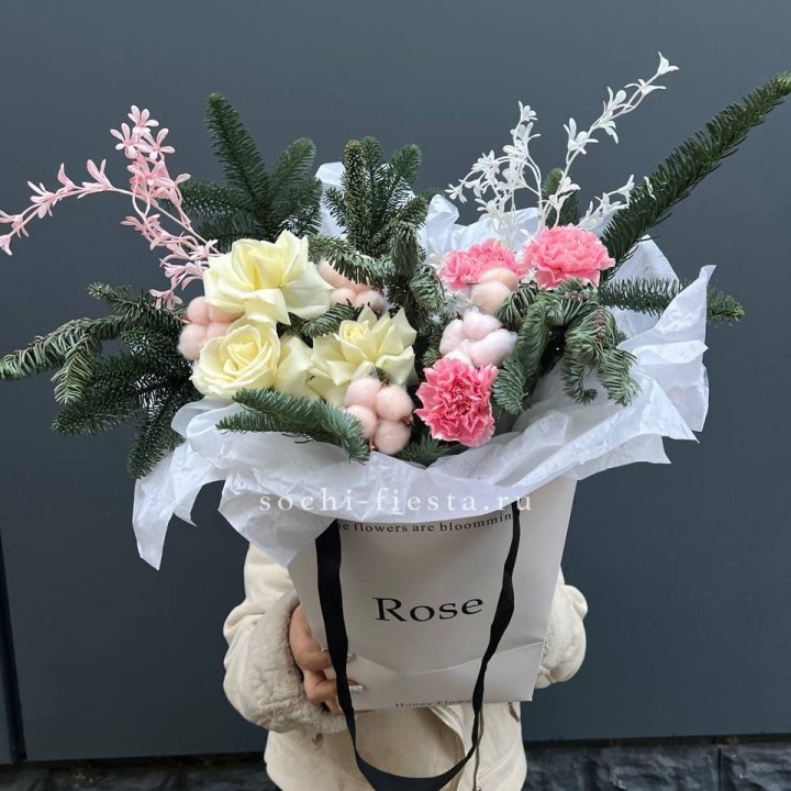 Цветочная сумка с нобилисом в Хабаровске