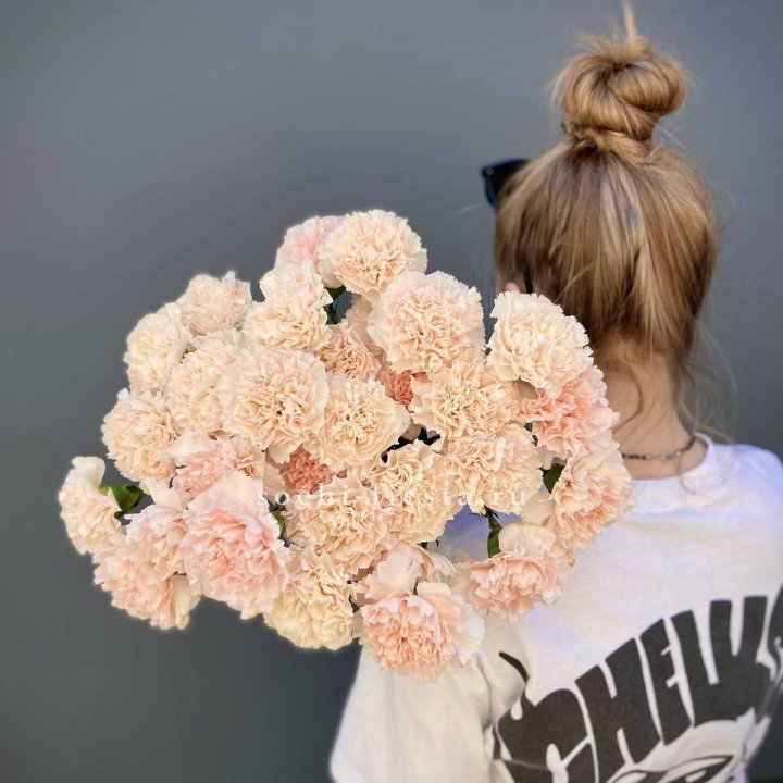 Охапка диантусов  в Хабаровске