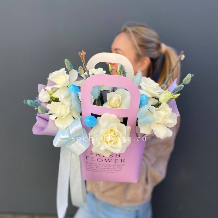 Цветочная сумочка "Пасхальная композиция" в Хабаровске