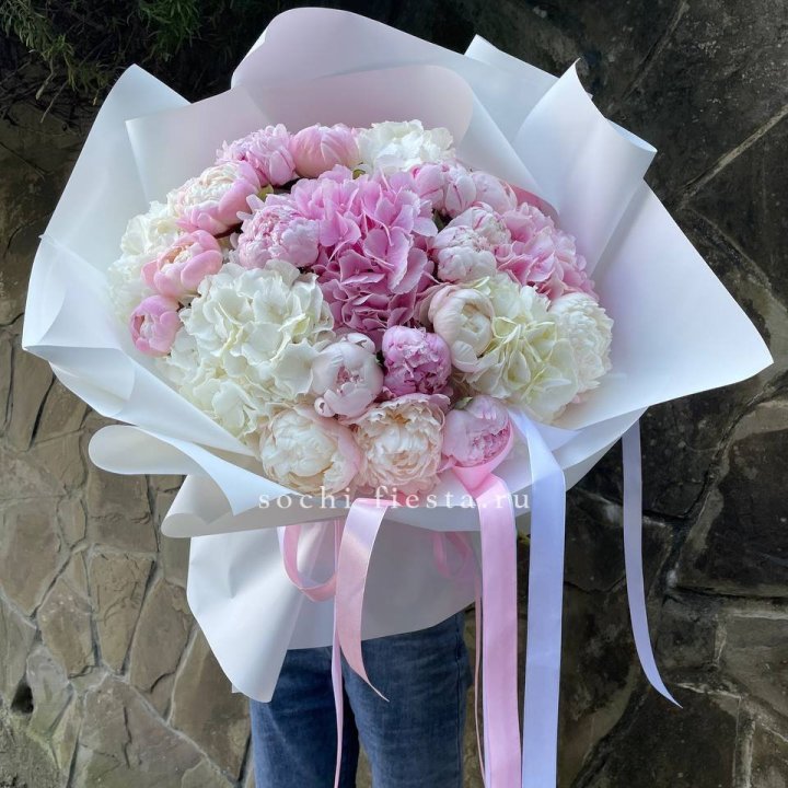Букет "Пионы и Гортензии" в Хабаровске