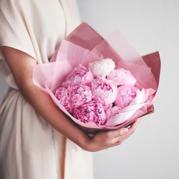 9 зефирных пионов в Хабаровске