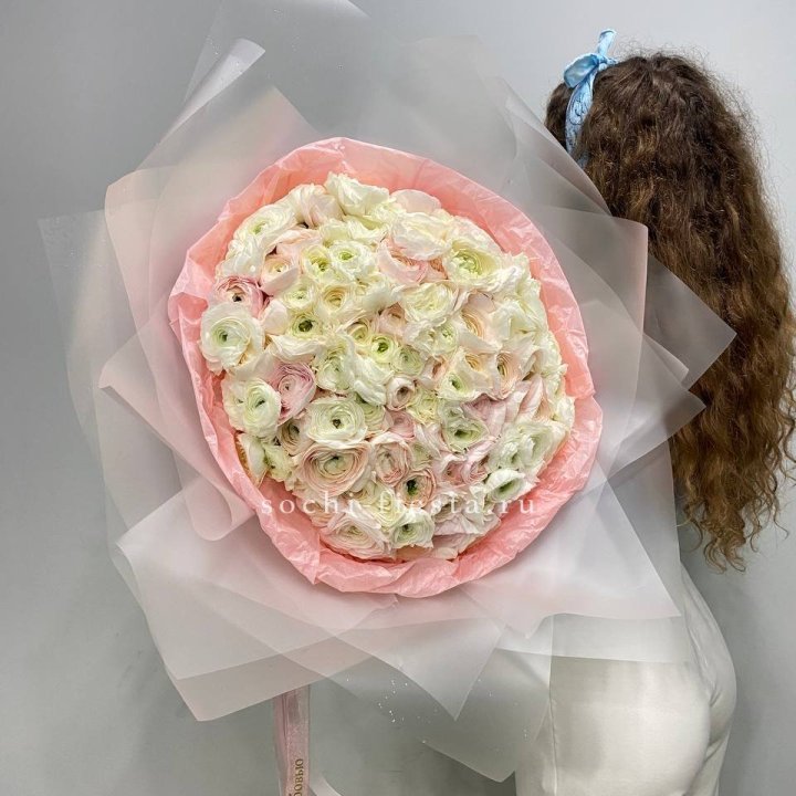 113 ранункулюсов  в Хабаровске