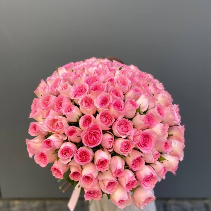 101 розовая роза в Хабаровске