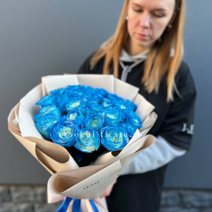 Букет синих роз блю логан в Хабаровске