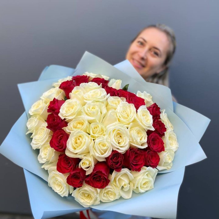 51 роза "Сердце" в Хабаровске