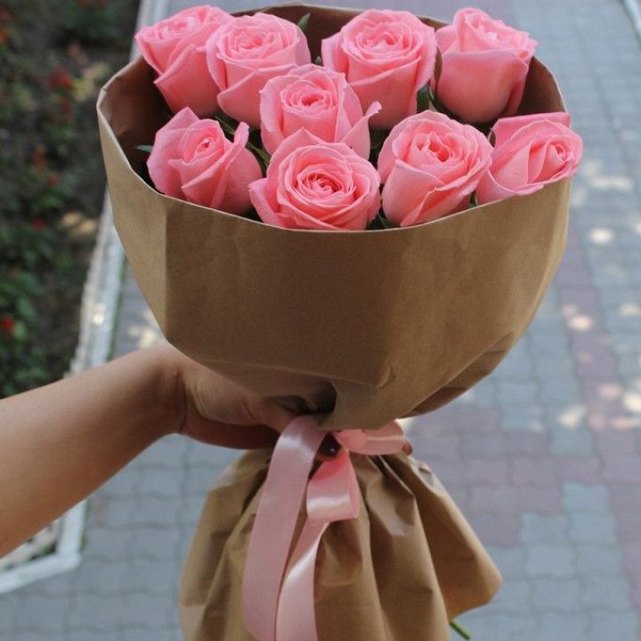 9 розовых роз в Хабаровске