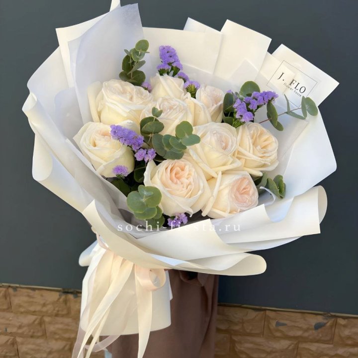 Букет из роз Вайт охара в Хабаровске