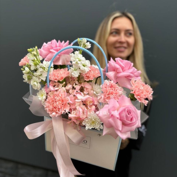 Сумочка "Бал цветов" в Хабаровске