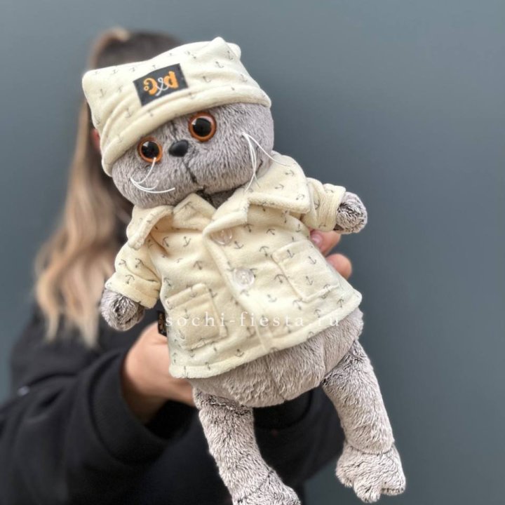 Кот Басик в пижаме в Хабаровске