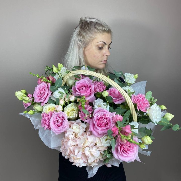 Цветочная корзина № 5 в Хабаровске
