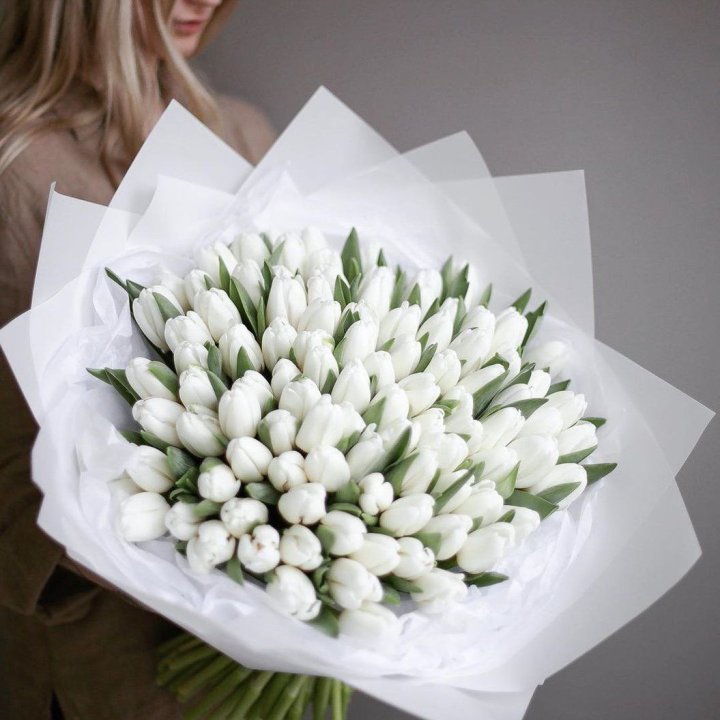 101 белый тюльпан в Хабаровске